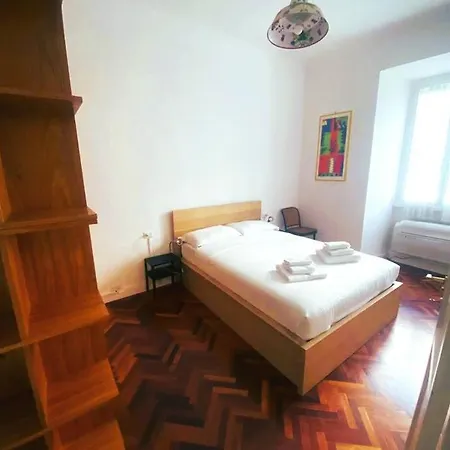 Must The Place Apartment
